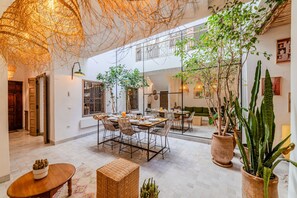 Dining - Riad Ouladi -Exclusif - 5mn Jemaa El Fnaa -Pool (Marrakesh)