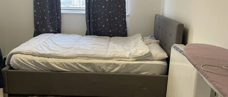 1 bedroom, iron/ironing board, WiFi, bed sheets