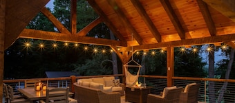 Oakbridge Retreat w/Tennis Court,10 min to Mohican