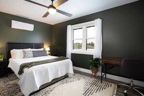 2 soverom, strykejern/-brett, wi-fi og sengetøy