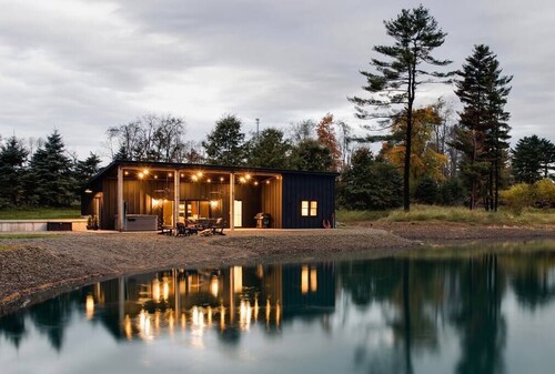 Whispering Pines Retreat by Private lake/ Villa #2