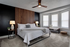 2 bedrooms, iron/ironing board, WiFi, bed sheets - Sams Townhouse by central park-5 min to mohican (Loudonville)