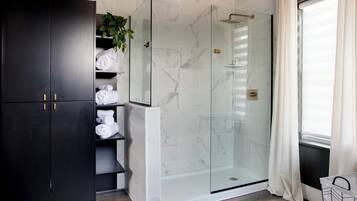 ヘアドライヤー