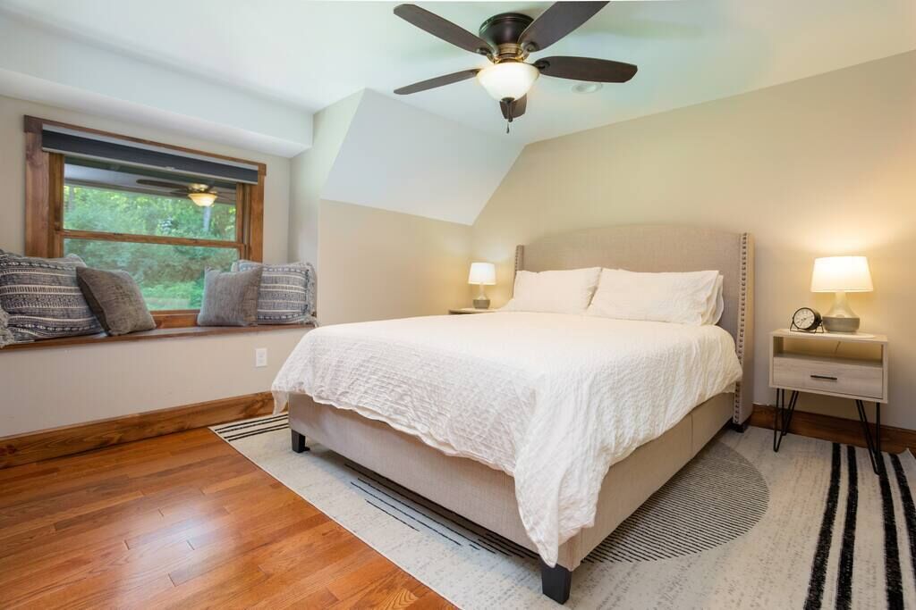 4 Schlafzimmer, Bügeleisen/Bügelbrett, WLAN, Bettwäsche