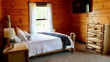6 bedrooms, WiFi, bed sheets