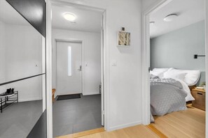 4 chambres, fer et planche à repasser, Wi-Fi gratuit, draps fournis