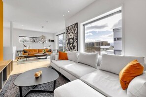 Fireplace - Kai's spa and Cinema House, Central, big & Moder (Tromsø)