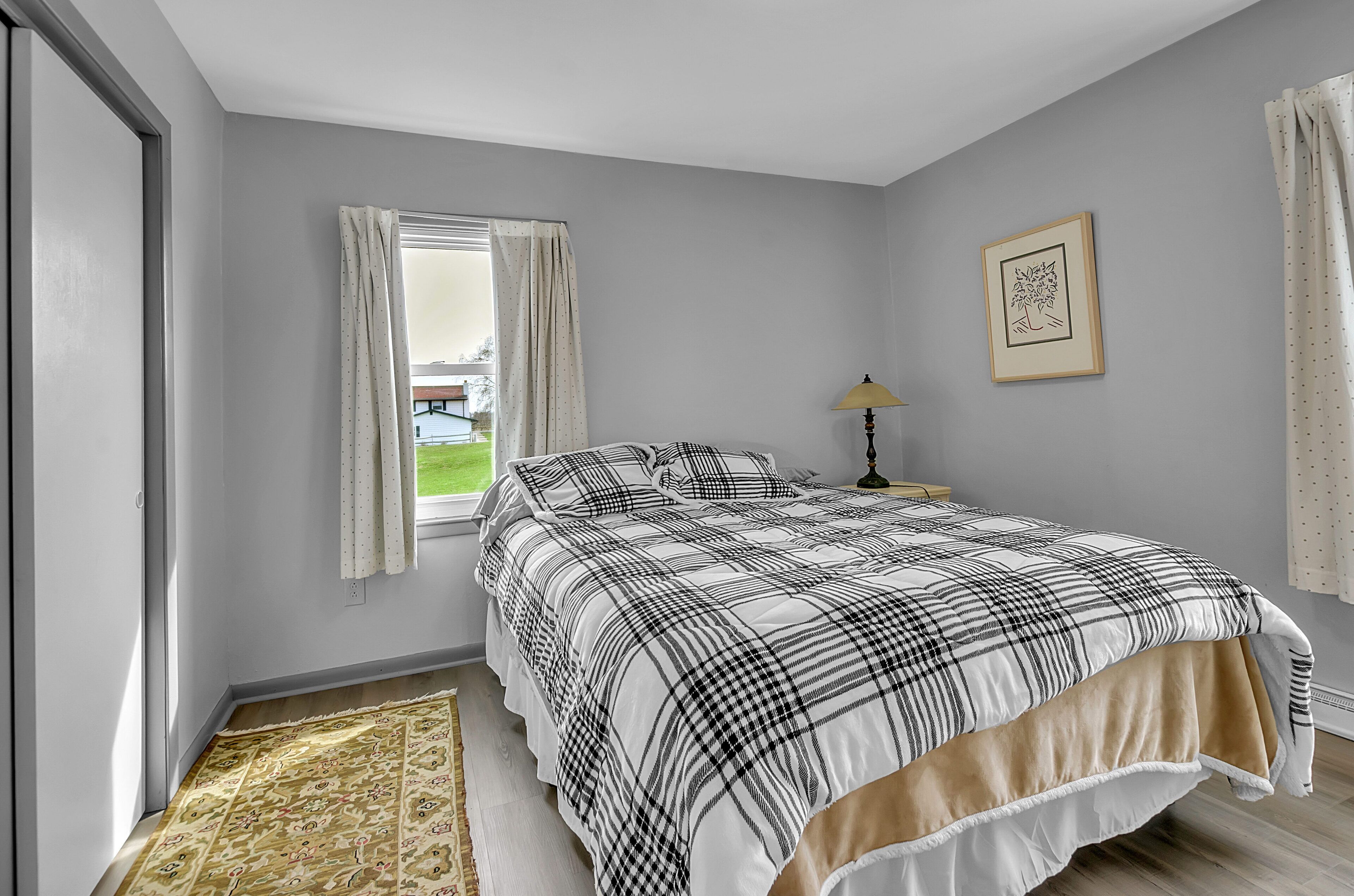 3 bedrooms, WiFi, bed sheets