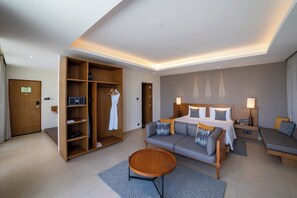 Suite estándar, 1 cama King size | Ropa de cama de alta calidad y camas con efecto memoria 