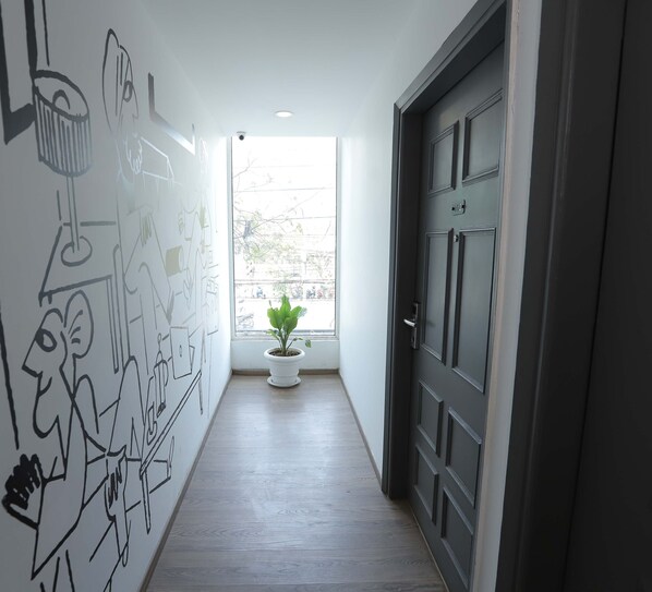 Interior detail - Qotel Hotel IP Residency (New Delhi)