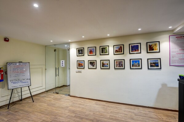 Unclassified image, 1 of 54, button - Qotel Hotel IP Residency (New Delhi)