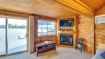 Cottage (2 Bedrooms) | Interior
