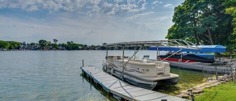 Cottage (2 Bedrooms) | Front of property