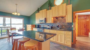 Nhà (2 Bedrooms) | Nội thất
