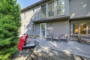Interior - Spacious North Carolina Retreat - Patio & Fire Pit (Maggie Valley)