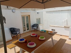 舒適公寓 | 露台/庭院