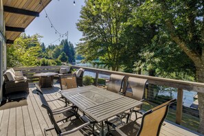 House (2 Bedrooms) | Interior - Silver Creek Vacation Rental on Mayfield Lake! (Silver Creek)