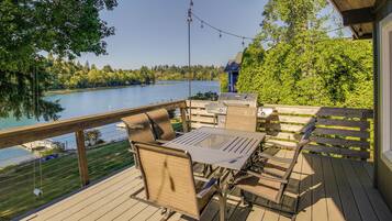 House (2 Bedrooms) | Front of property