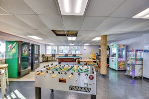 Apartment (0 Bedroom) | Interior - Cozy Florida Getaway w/ Pool Access & Ocean Views! (Daytona Beach)