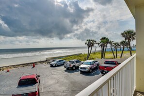 Apartment (0 Bedroom) | Interior - Cozy Florida Getaway w/ Pool Access & Ocean Views! (Daytona Beach)