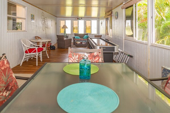 Games room - The Palm Tree House (Bokeelia)