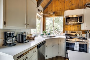 House (3 Bedrooms) | Interior - Cozy & Chic Lake Arrowhead Cabin w/ Deck! (Lake Arrowhead)