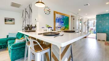 Cottage (2 Bedrooms) | Interior