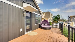 Interior - Renovated Seaside Park Cottage: Steps to Beach! (Seaside Park)