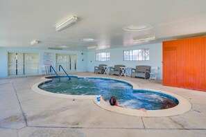 Outdoor pool - Tucson Vacation Rental w/ Community Pool! (Tucson)