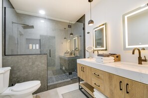 Bathroom - Phoenix Home w/ Private Pool, Hot Tub & Fire Pit! (Phoenix)