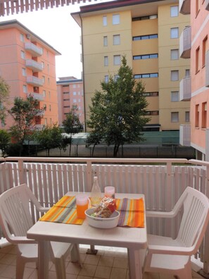Appartement, 1 slaapkamer, terras, uitzicht op de stad | Balkon