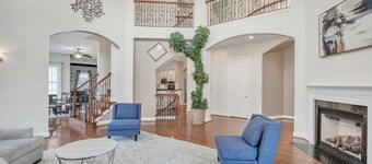 Bull Run Estate: Luxury Retreat W/ Scenic Views 6 Bedroom Home by RedAwning