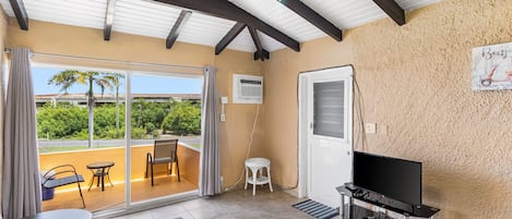 Condo, 1 Bedroom | Exterior