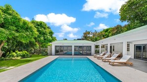 Hus, 3 soverom | Basseng