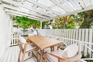 House, 3 Bedrooms | Outdoor dining - Moonflower by BSL Rentals (Holetown)
