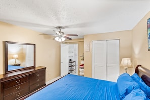 Condo, 1 Bedroom