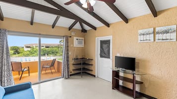 Condo, 1 Bedroom | Living area | Smart TV