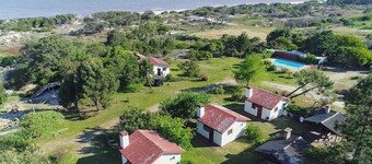 1 Bedroom Beachfront Pool Cottage