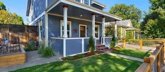 The Magnolia House in Old Town - Private Hot Tub