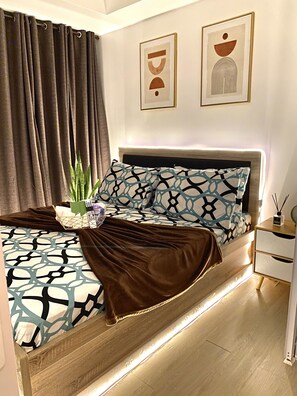 1 bedroom, iron/ironing board, WiFi, bed sheets - Music room (Parañaque)