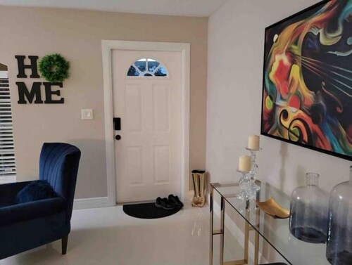 Beautiful Relaxed Sebring Home.