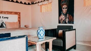 Comfort Tent, 1 King Bed, Patio, Mountain View | 1 bedroom, individually decorated, free rollaway beds, bed sheets