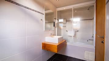 Superior Quadruple Room | Bathroom | Shower, hair dryer, towels, soap
