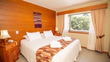 Standard Double or Twin Room | In-room safe, desk, free WiFi, bed sheets