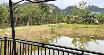 Mountain view and convenience spot at Baan Panmala Ao Luek
