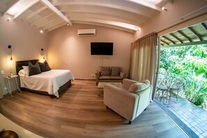 2 عدّة غرف نوم ومكتب ومكواة/لوح كي وسرير سفر