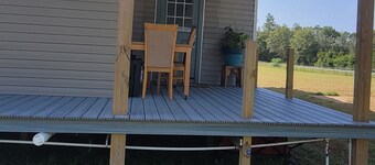 Farmhouse room 15minutes to, caverns state park
 Falling waters chipley Florida 