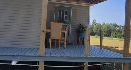 Farmhouse room 15minutes to, caverns state park
Falling waters chipley Florida