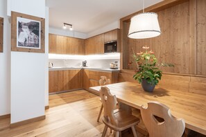Apartment (Monte Pelmo) | Wohnbereich | Plasmafernseher