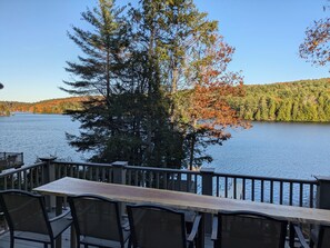 Property grounds - Private Lakehouse Getaway for relaxing and fun! (Weare)